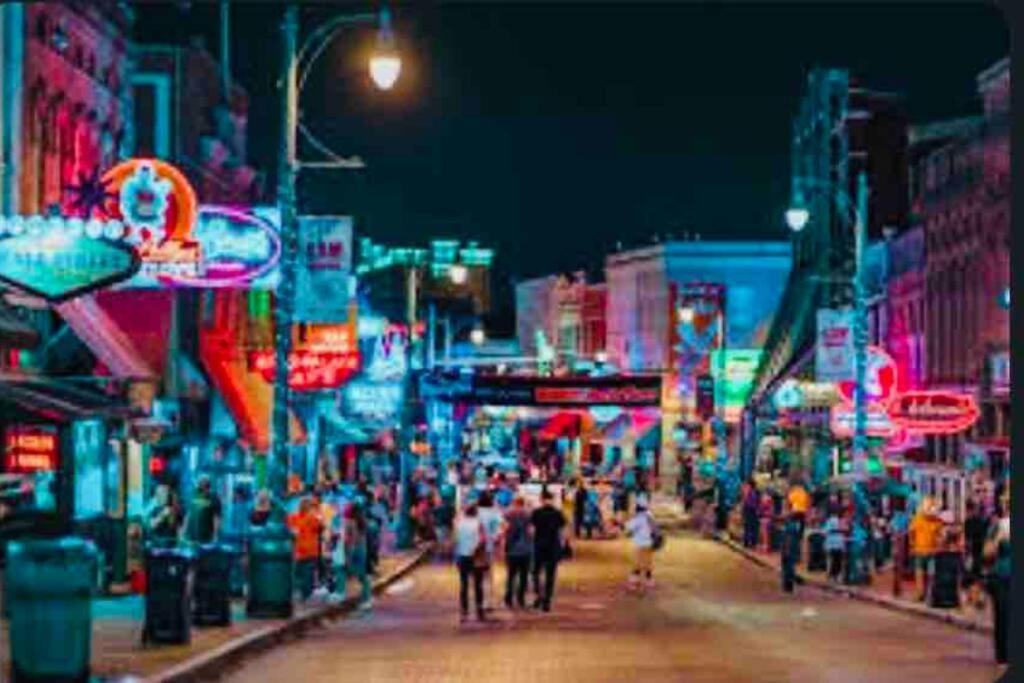 Creme De La Creme @ Graceland Memphis Luaran gambar